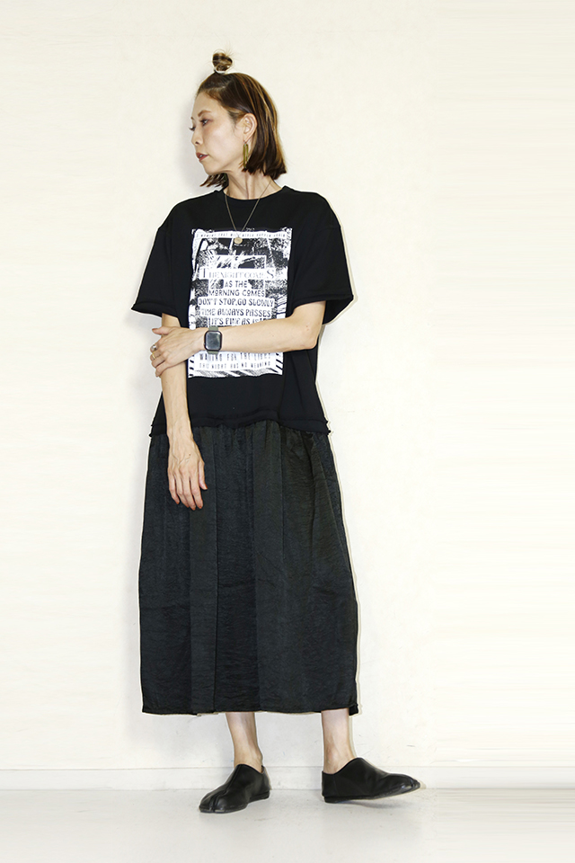 OKIRAKU　（オキラク） saten skirt docking print t shirts BD60501-BLACK